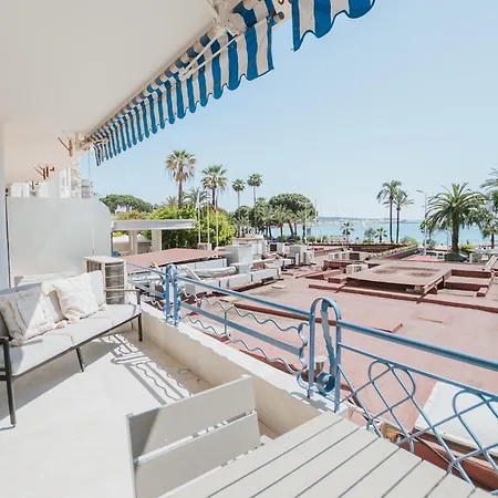Elegant T3 - Vue - Croisette *